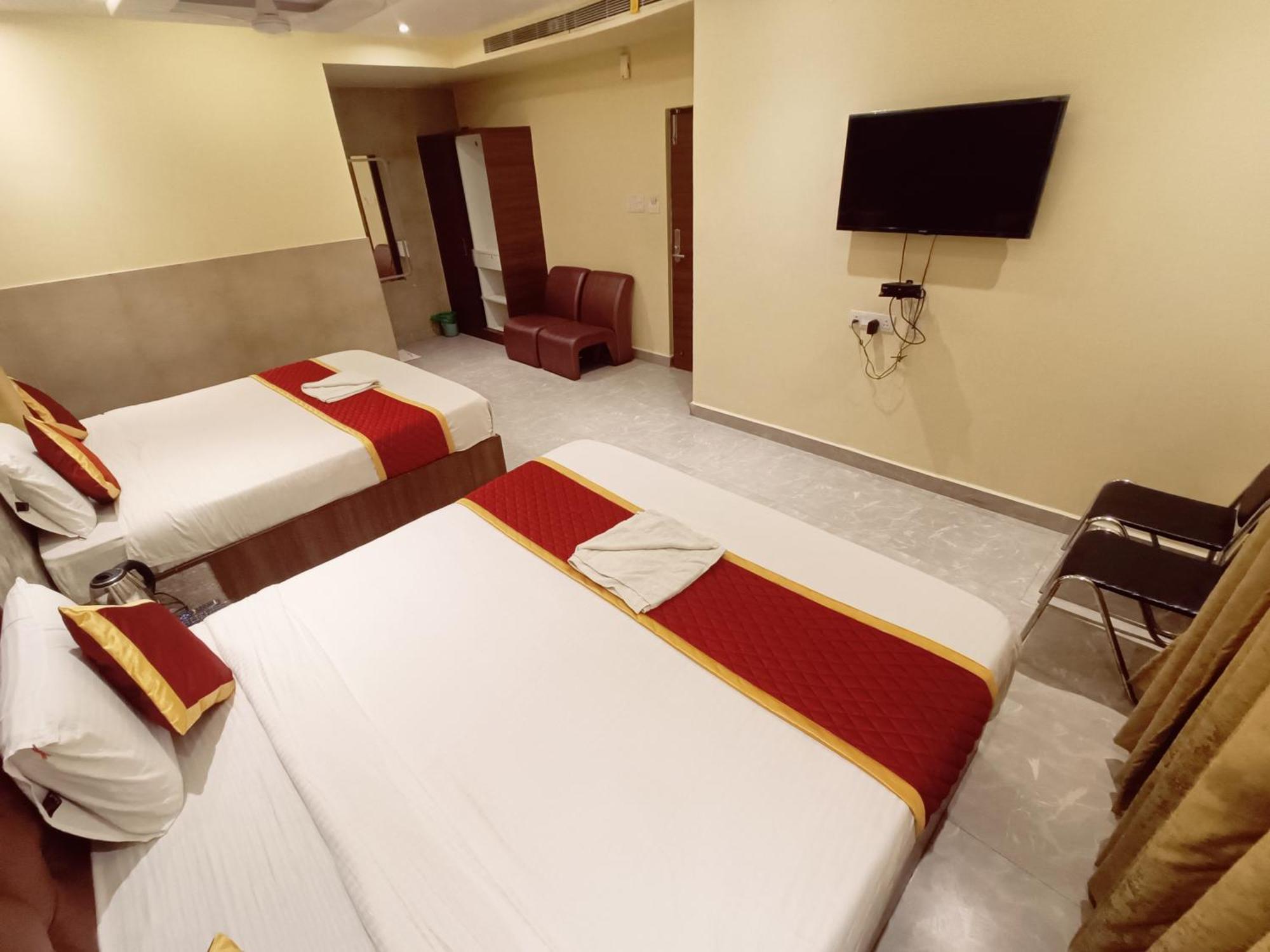 Mrv Inn Triplicane Chennai Exterior photo